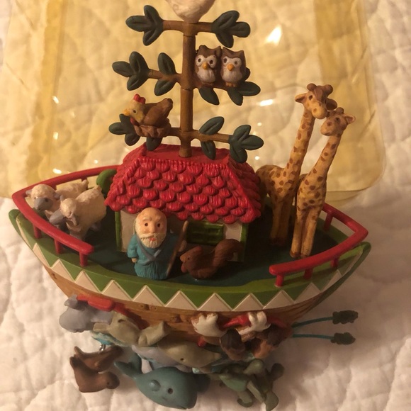Hallmark Christmas Ornament - Picture 9 of 9